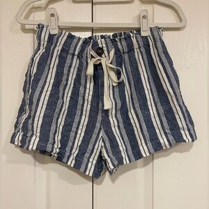 Forever 21 blue and white striped shorts​​​​​​